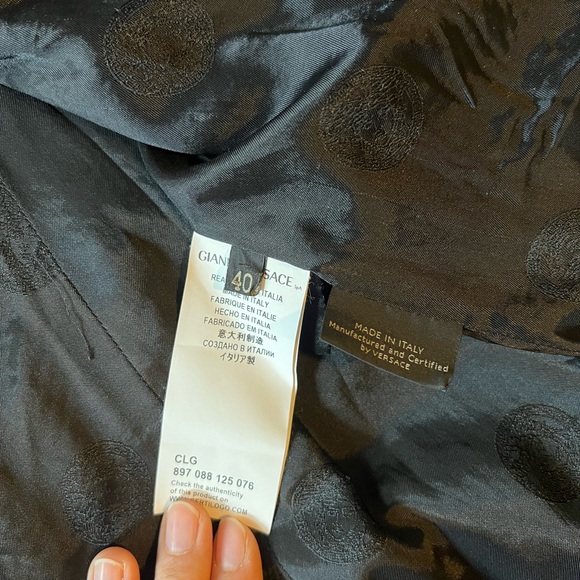 Versace jacket - Picture 7 of 7